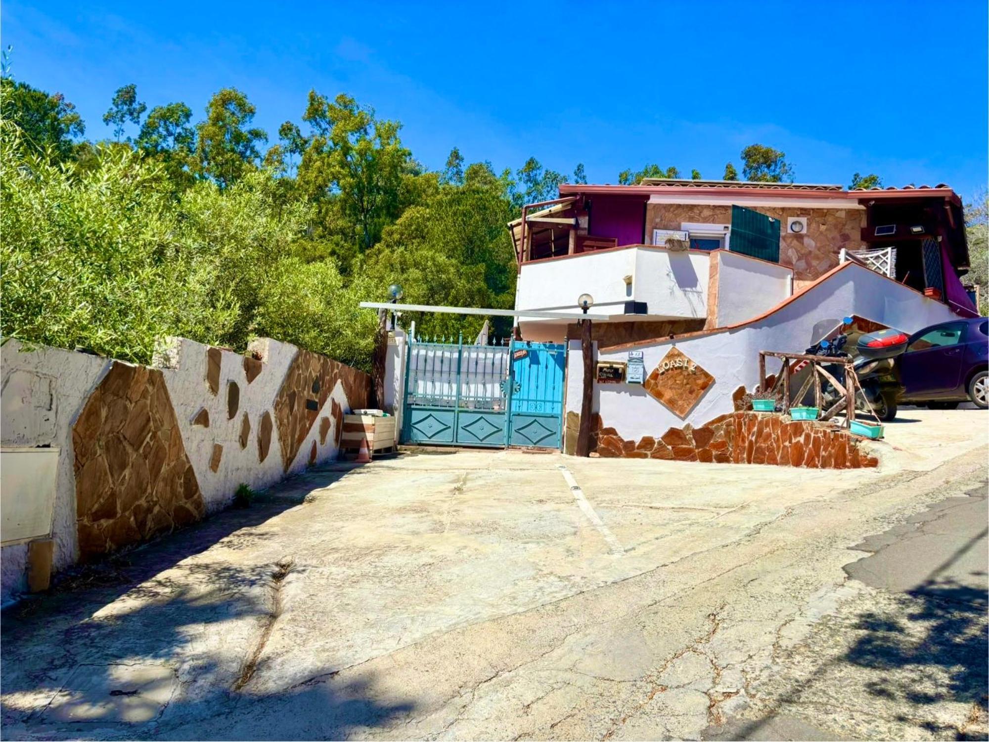 L'Oasi Di Chia Bed & Breakfast Exterior photo